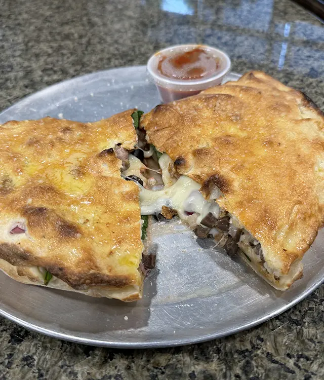 Daily Specials, Pizza & Calzones in Riverside, CA