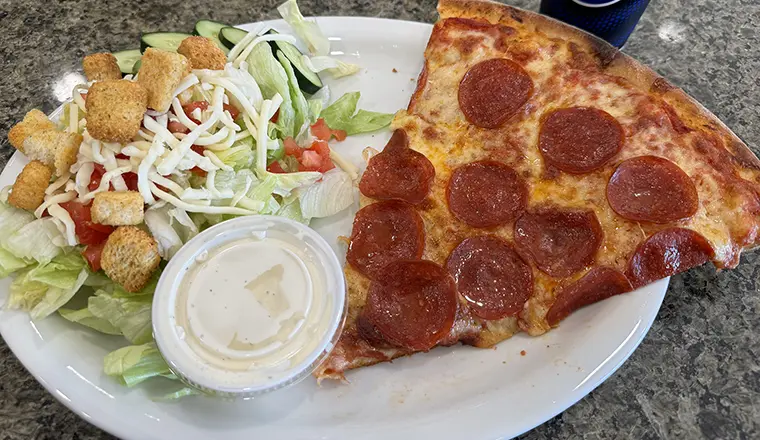 Delicious Pizzas near Riverside, CA